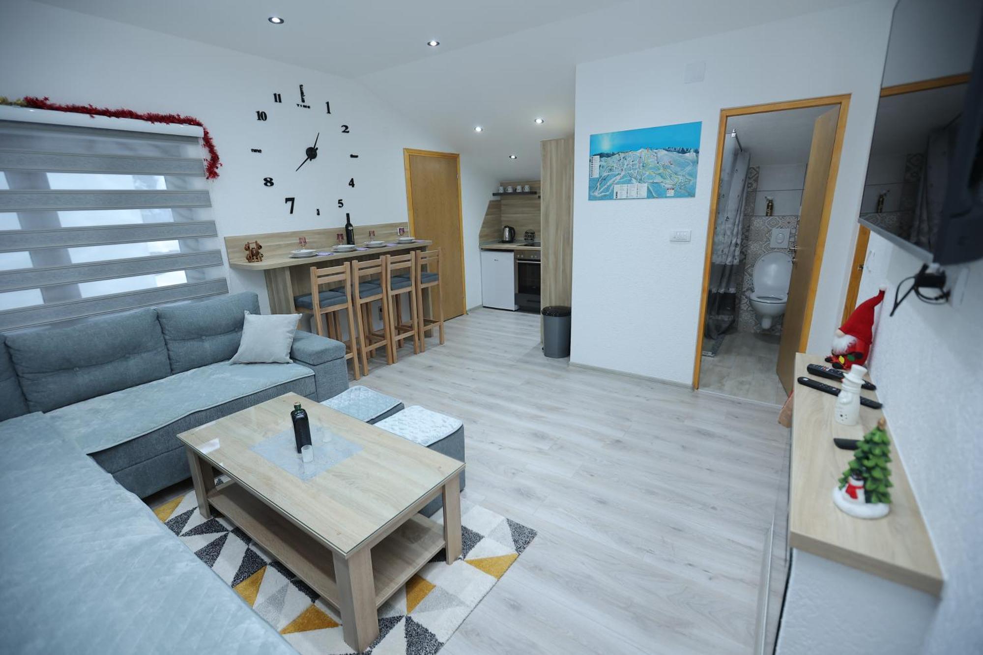 Villa "Strahinja Lux" ヤホリナ エクステリア 写真